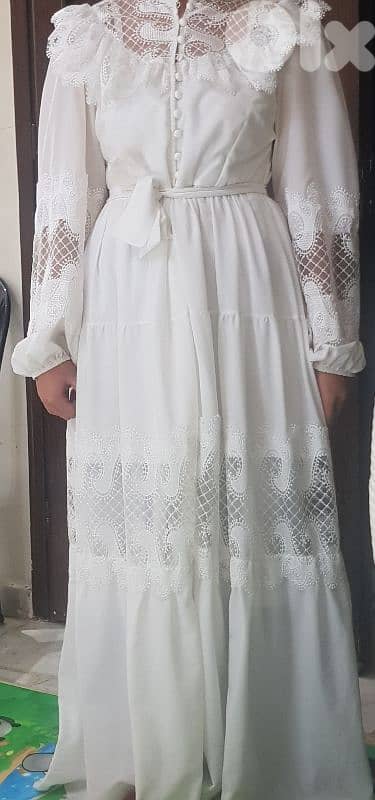 فستان أبيض للتخرج أو خطبة 4