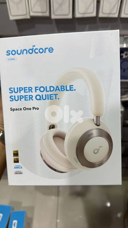 Soundcore space one pro white 0