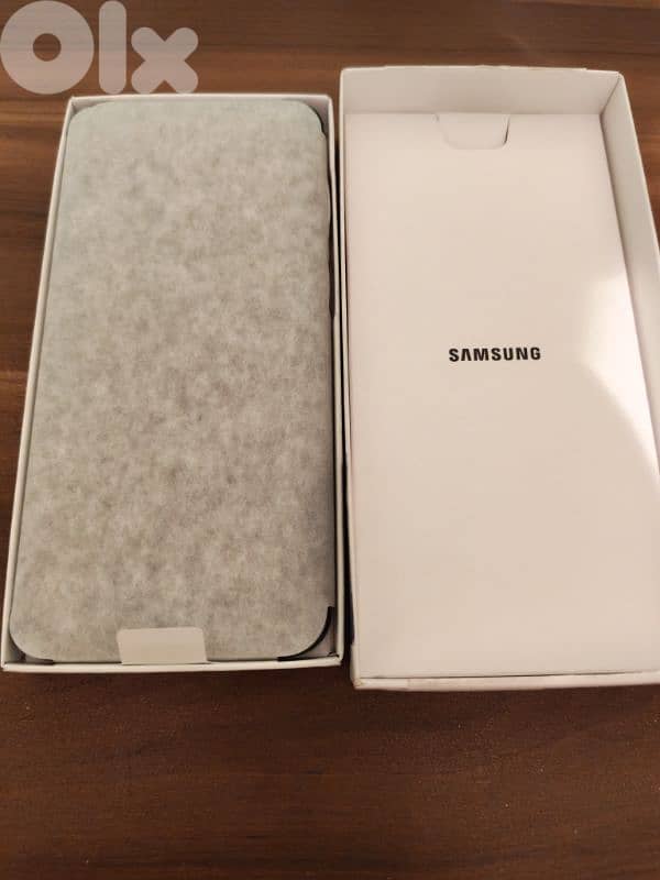 samsung A17 used one week 256 8g 1