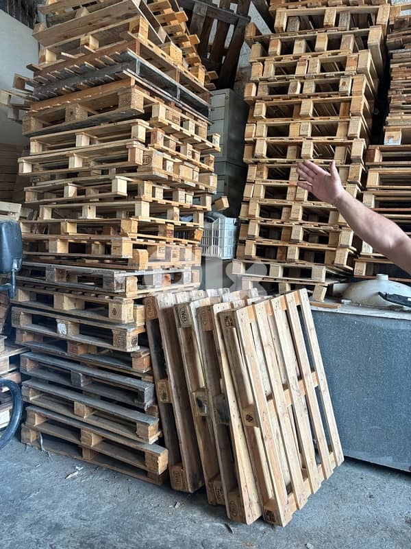 Wood pallets 9
