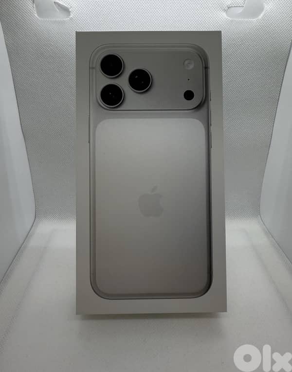 Apple IPhone 17 Pro Max 1