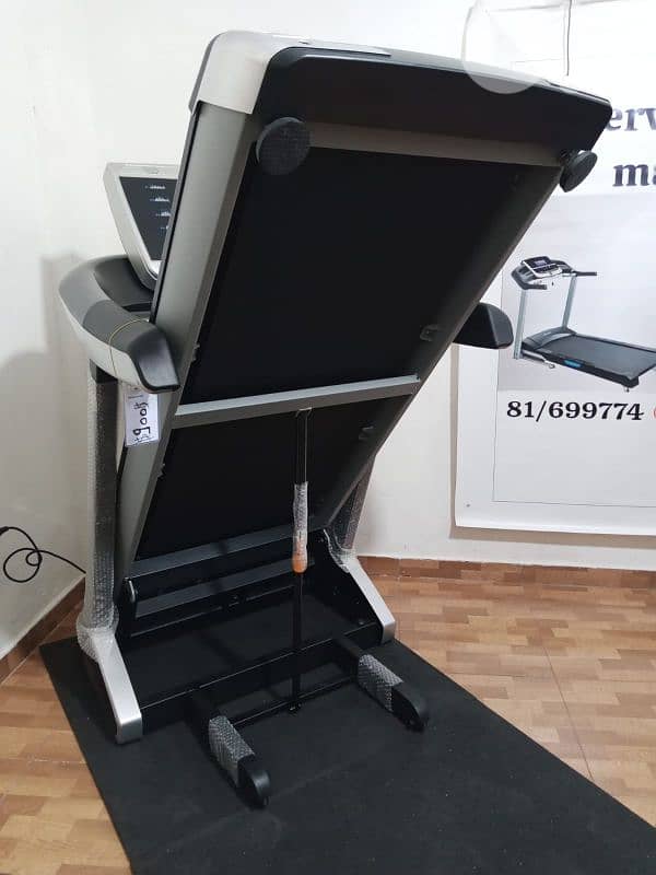 fitness line treadmill 3hp motor power automatic incline 8