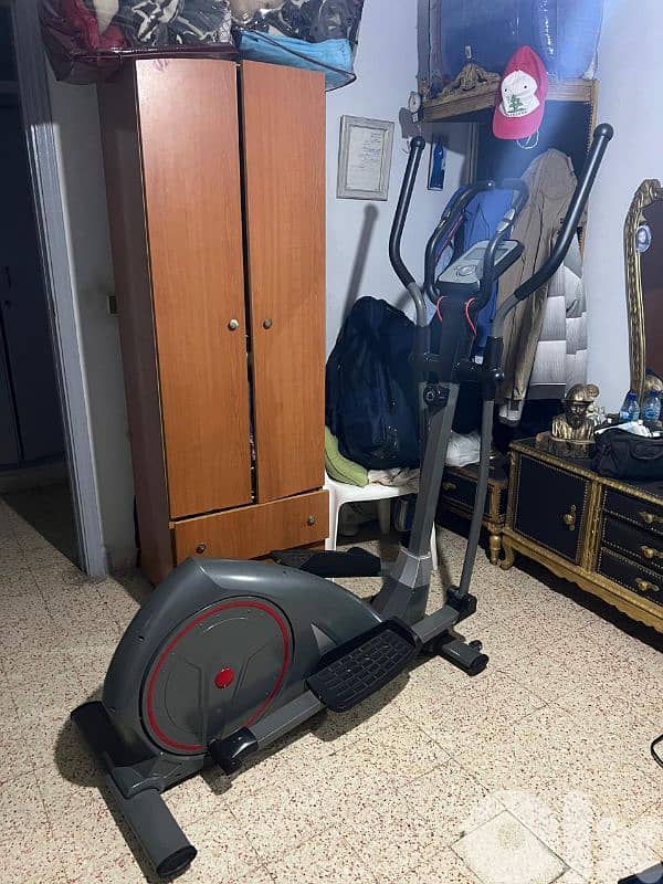 elliptical machine 0