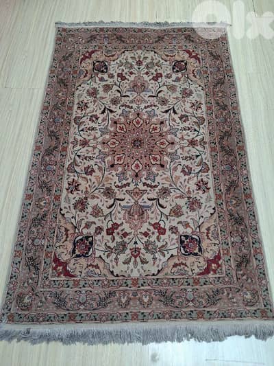 Persian carpet سجاد عجمي.