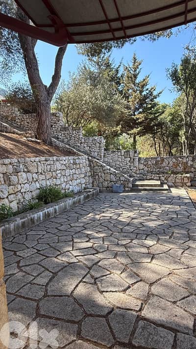 Apartment for Rent in Ain Saadeh 