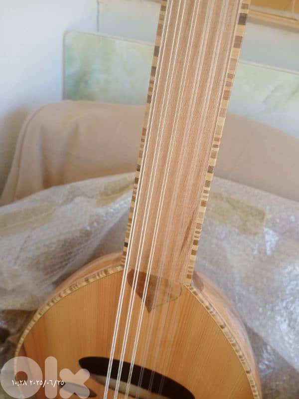 عود مميز بالصوت والأخشاب المستخدمة بالصناعة 5