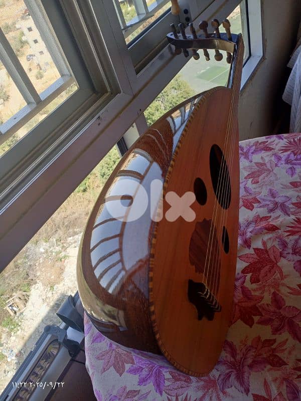 عود مميز جديد بسعر مميز 4