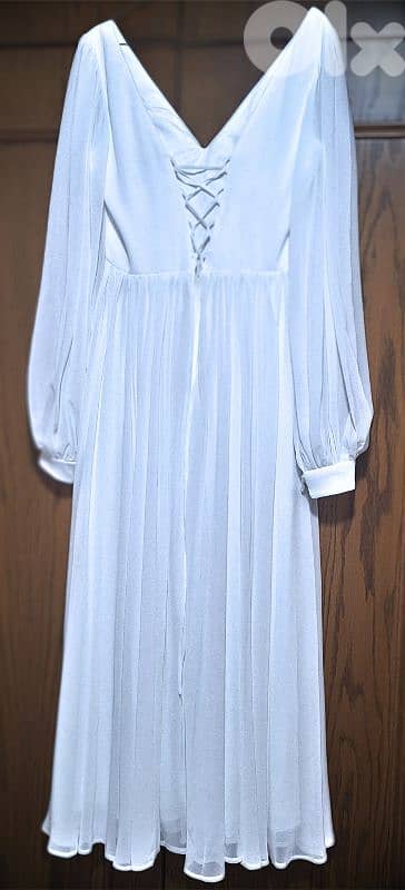 white chiffon wedding dress 1