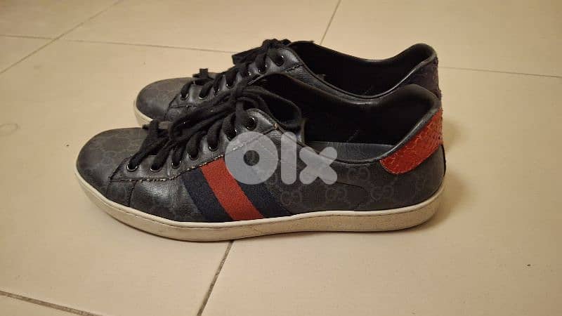 Gucci shoes in good condition size 42.5 1