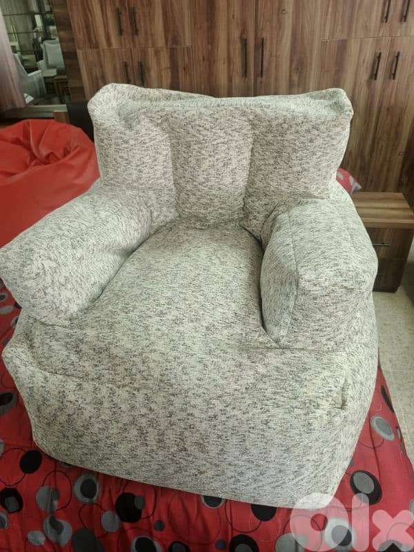 Pouf en tissue بوف قماش فوتوي 0