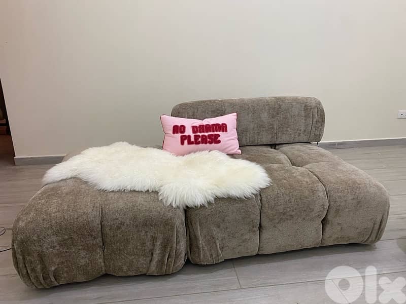 SOFA corner + fur + pillow  SALE 0