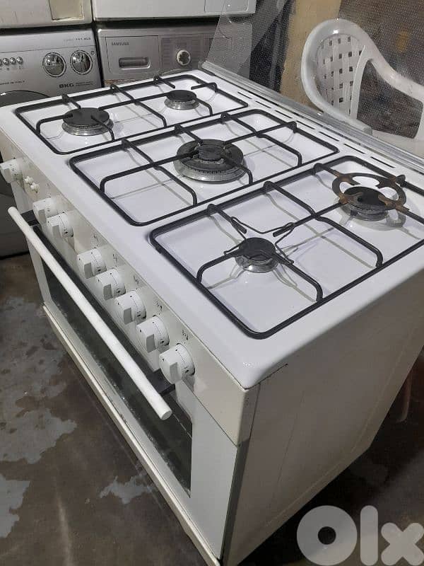 فرن غاز 5 عيون ايطاالي 0