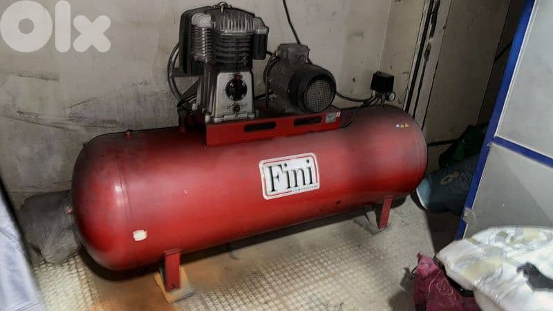 Paint Booth 12Meter+ Compressor500L+ Generator 40KVA 1