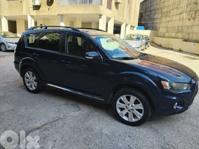Mitsubishi Outlander 2011