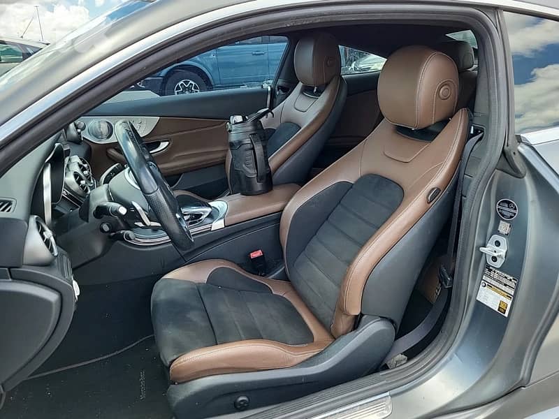 Mercedes C300 Edition 1  AMG  Coupe  Clean carfax 0
