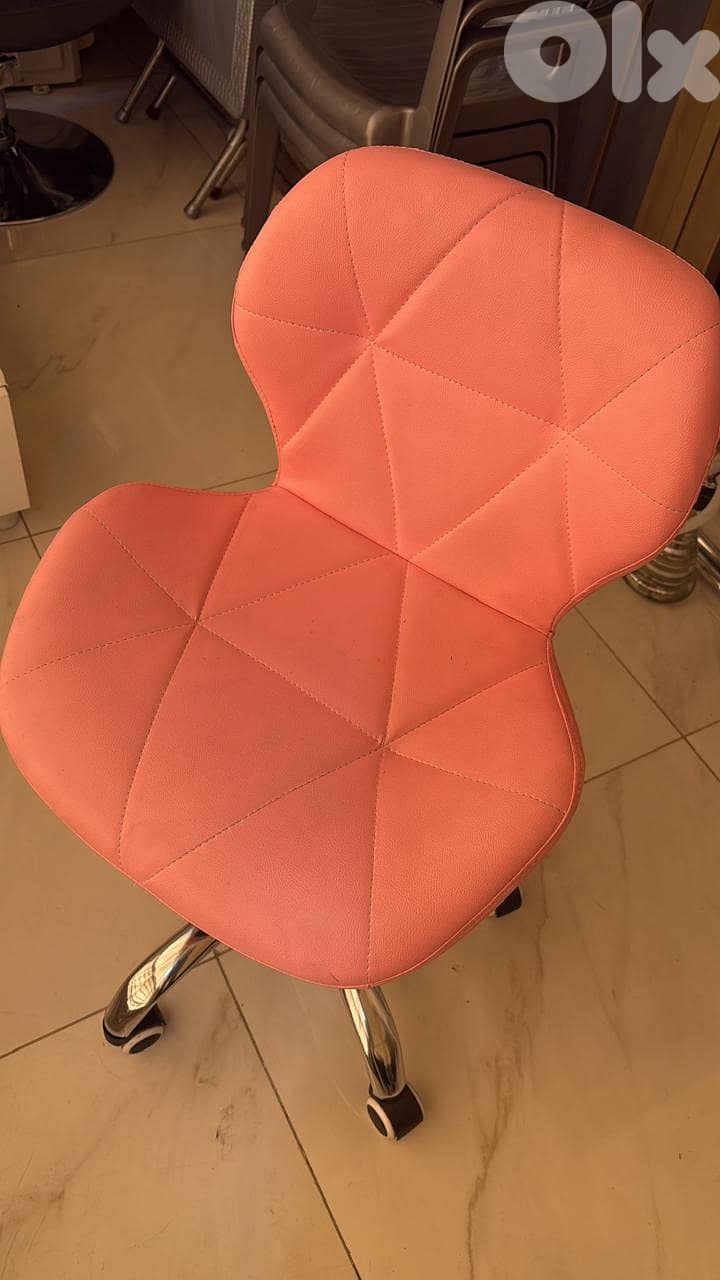 For beauty saloon 18