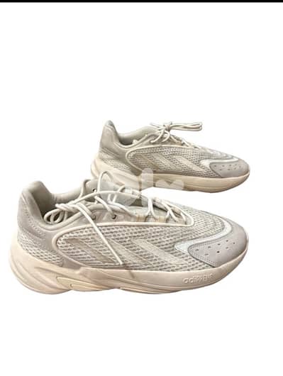 Original Adidas Ozelia