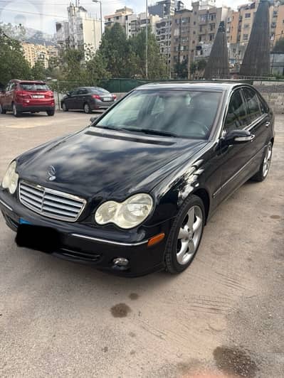 Mercedes-Benz C-Class 2005