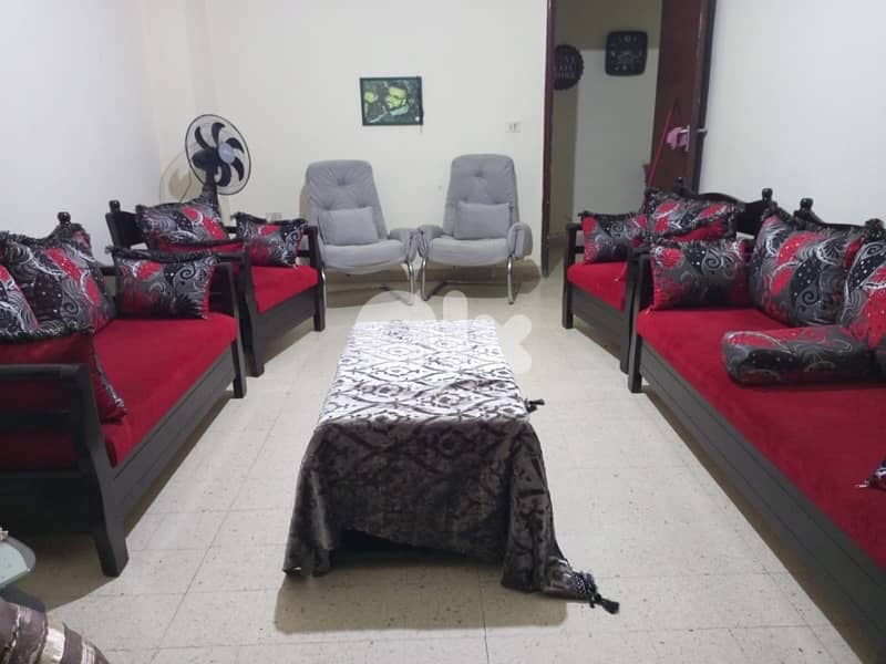 صالون ٤ قطع مع برداية و سجادة و طاولة TV 2