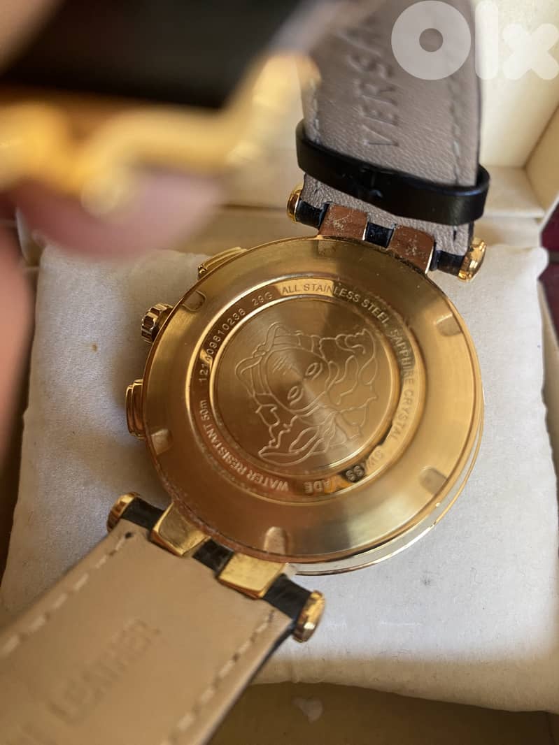 VERSACE V-Race GMT Alarm 29G Quartz Watch 46 mm Black Gold 2