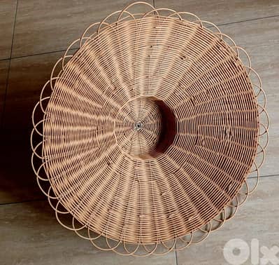 Elegant vintage handwoven wicker lampshade – handcrafted in Lebanon