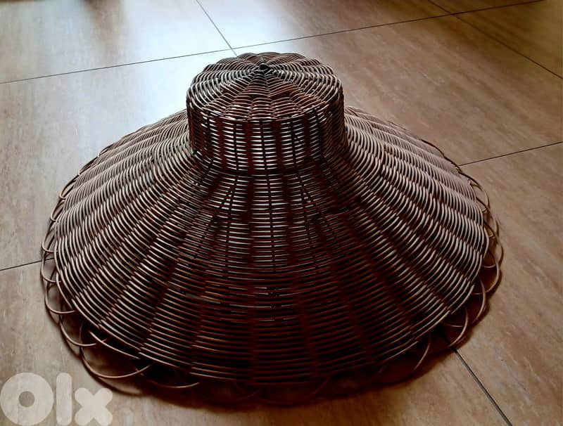 Elegant vintage handwoven wicker lampshade – handcrafted in Lebanon 2