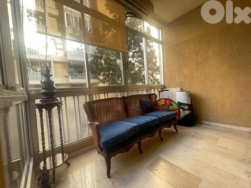 apartment For rent in achrafieh شقة للايجار في الأشرفية 0