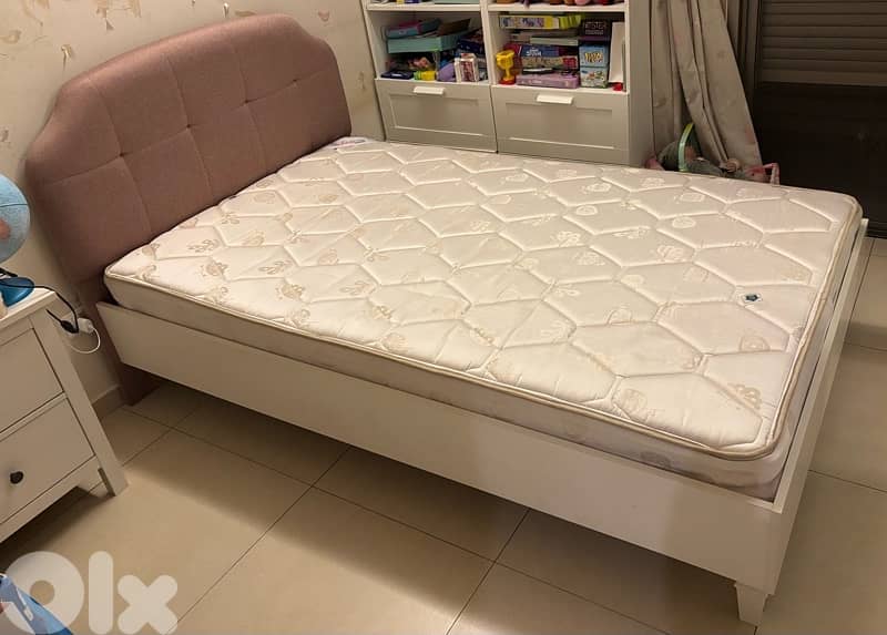 Bed & Mattress for sale 0