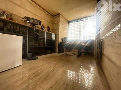 apartment For rent in achrafieh شقة للايجار في الأشرفية