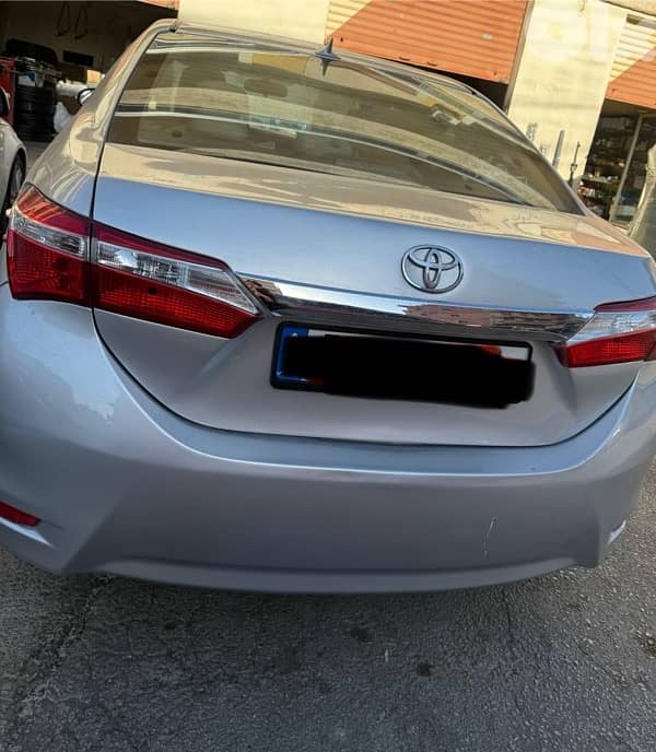 Toyota Corolla 2015 0