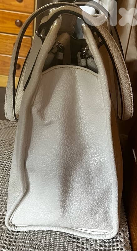 Nine West White Leather Double-Zip Tote Bag with Four Compartments 4