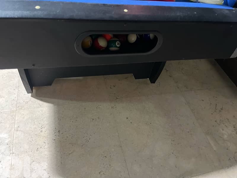 ping pong / babyfoot/ billiard / chair massage 5