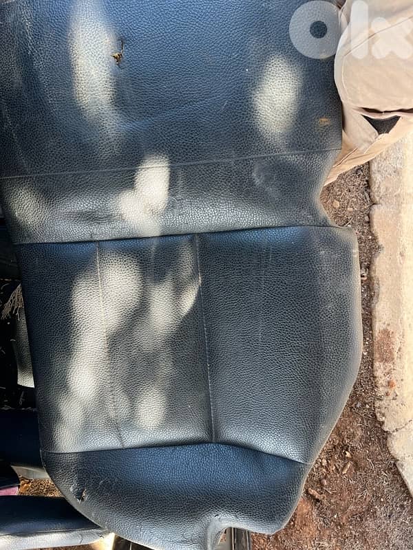 faresh bmw 525 jeled aswad 1