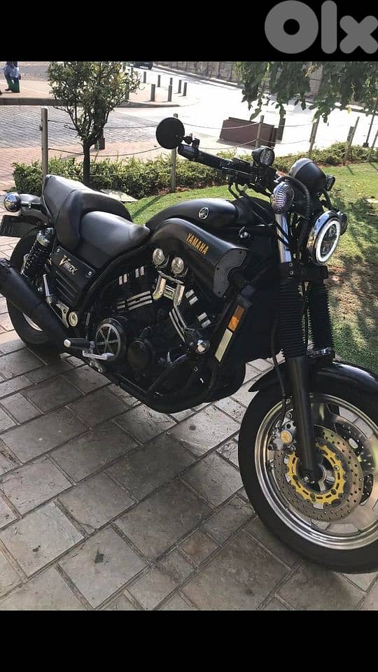 Yamaha Vmax 2