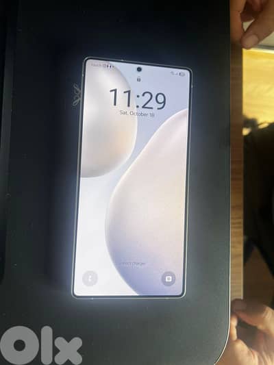 Samsung S25 ultra, usek like new zero scratch with box