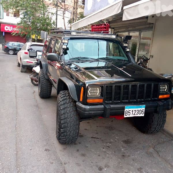 Jeep Cherokee 2000 0