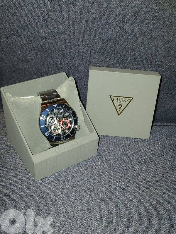 Original Guess Watch | Sleek, Classic & Affordable 0