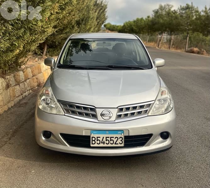 Nissan Tiida 2010 0