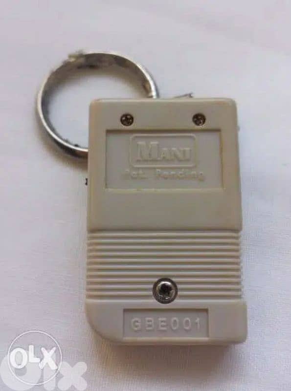 Vintage Gameboy keychain watch (+Nintendo card club) - Not Negotiable 2