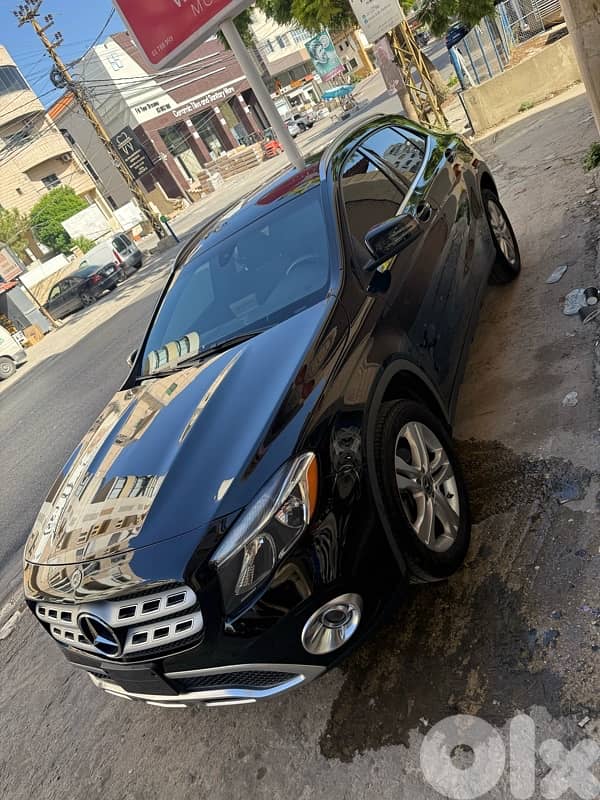 مرسيدس بنز جي ال إي - كلاس 2018 0