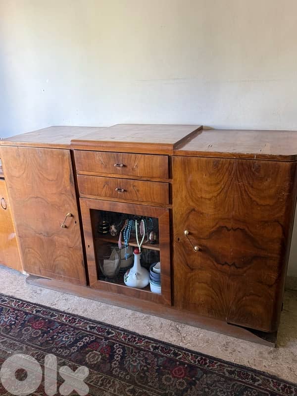 dresser - dressoir 1