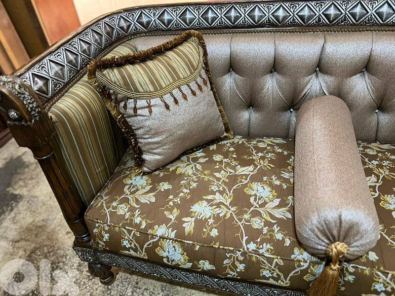 طقم كنبايات حفر خشب زان ست قطع وطاولة 4