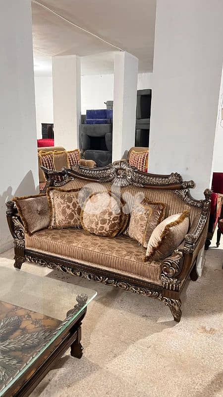 طقم كنبايات حفر خشب زان ملكي ست قطع وطقم طاولات 2