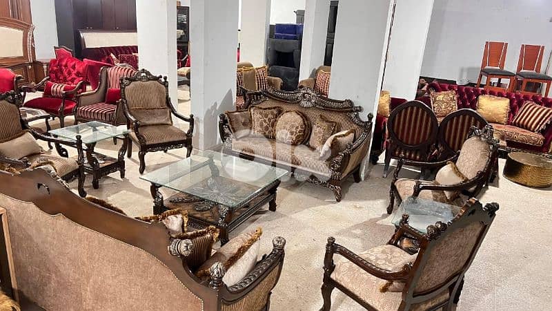 طقم كنبايات حفر خشب زان ملكي ست قطع وطقم طاولات 7