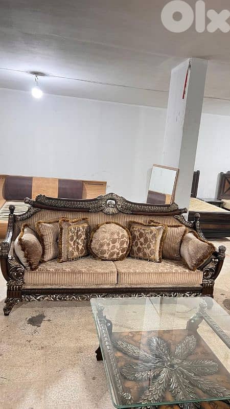 طقم كنبايات حفر خشب زان ملكي ست قطع وطقم طاولات 13