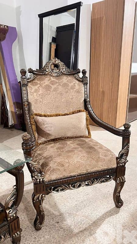 طقم كنبايات حفر خشب زان ملكي ست قطع وطقم طاولات 14