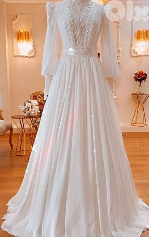 فساتين سهرة للبيع بسعر مغري 1