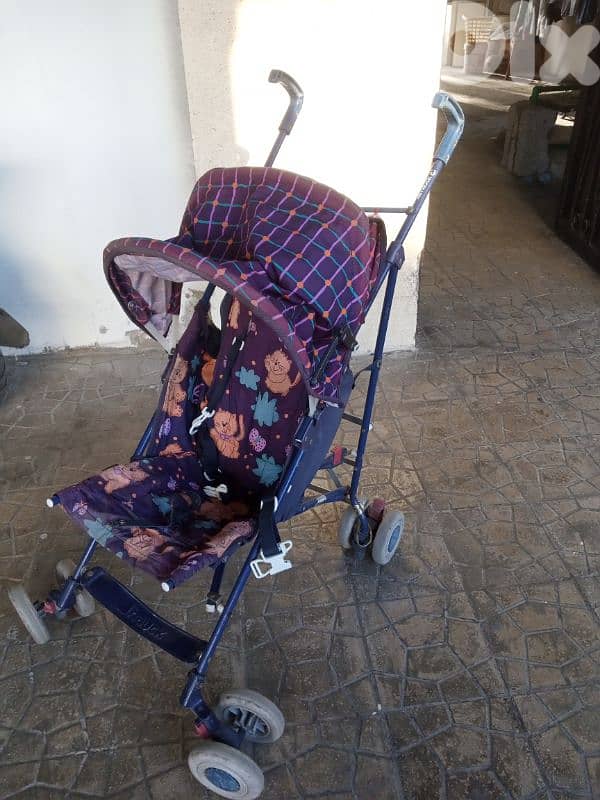 عربة أطفال 0