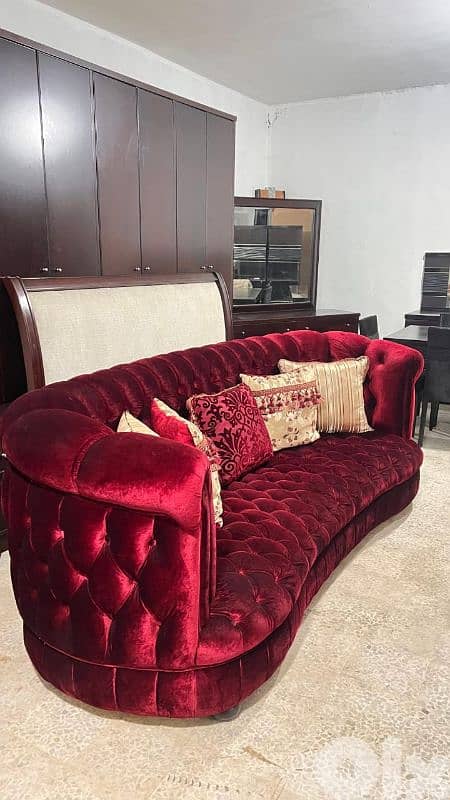 طقم كنبايات خشب زان خمس قطع وطاولة 6