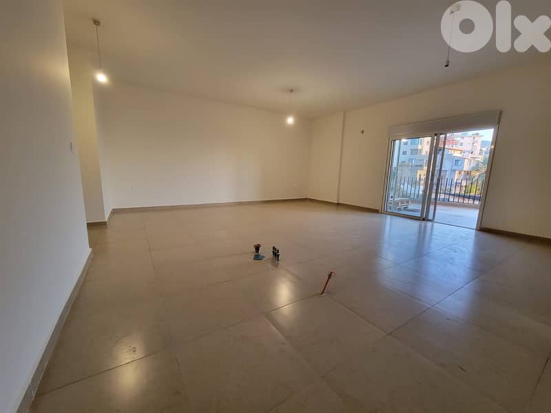 Apartment for sale in Nahr Ibrahim - شقة للبيع في نهر إبراهيم 0